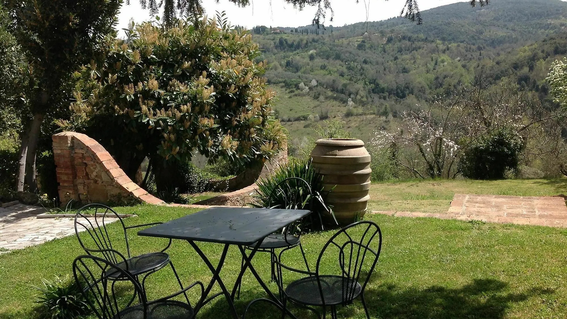***  La Romita Hotel Montalcino Italy